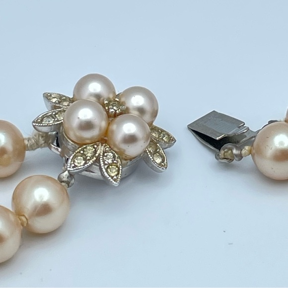 Vintage Double Strand 24” Long Champagne Pearl Necklace Floral Crystal Box Clasp - Picture 4 of 9